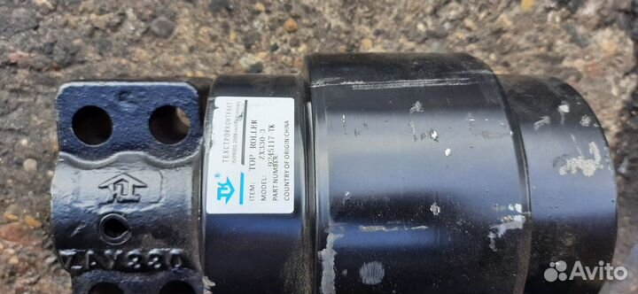 Каток поддерживающий ZX330-3