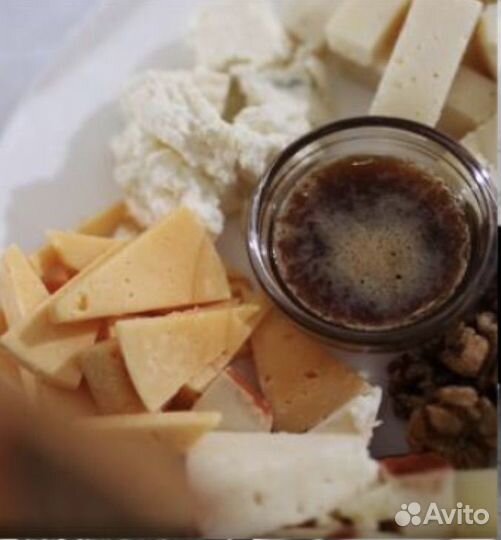 Козье молоко, сливки, масло сливочное, творог