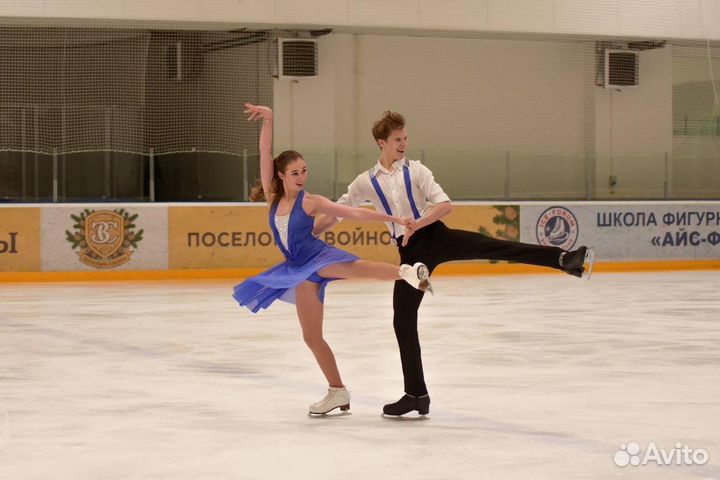 Тренер по фигурному катанию