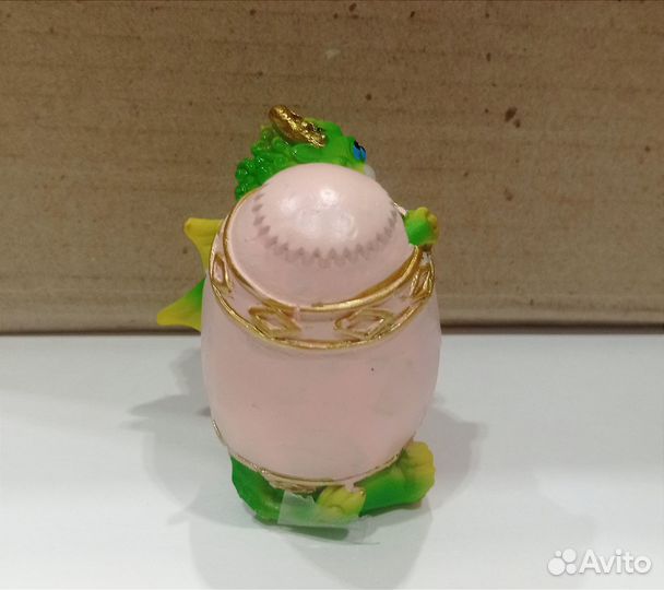Дракончик фигурка