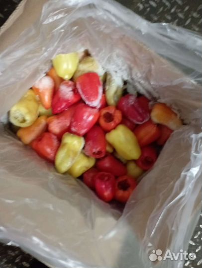 Перец замороженный целый