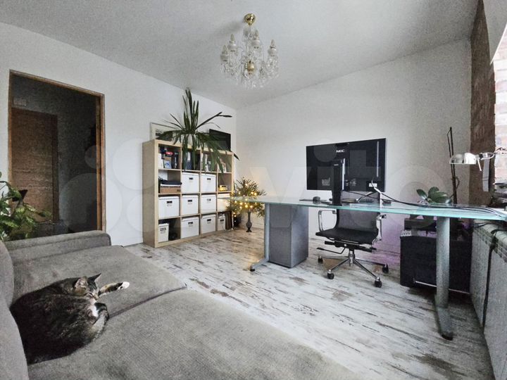 2-к. квартира, 47 м², 9/9 эт.