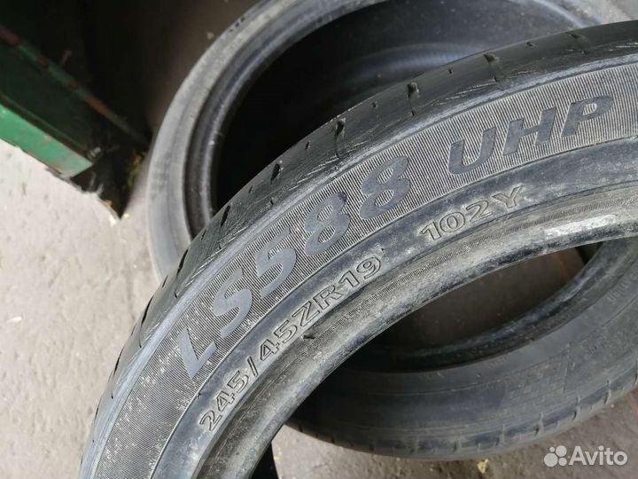 Landsail LS588 UHP 245/45 R19