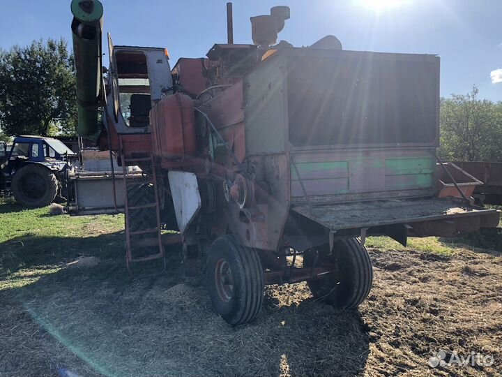 Комбайн Нива-Сельхозтехника СКА-5, 1993