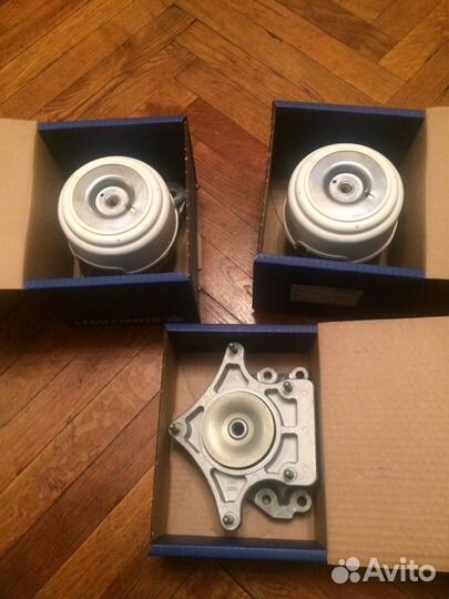 Подушка двигателя Мерседес OM 276 Лемфердер