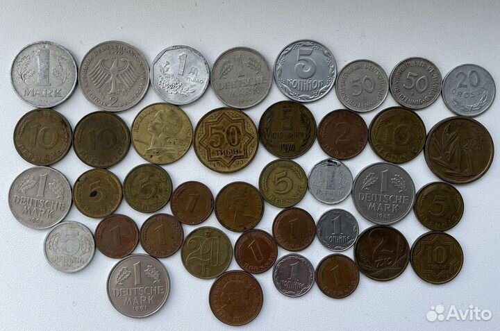 Монеты разных стран для коллекций