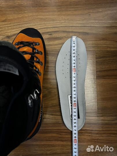 Ботинки для туризма, альпинизма Scarpa Mont Blanc