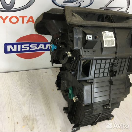 Корпус печки отопителя Renault sandero