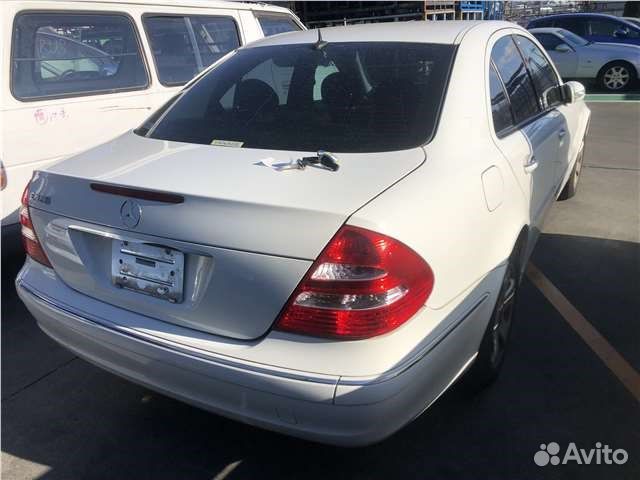 Разбор на запчасти Mercedes E W211