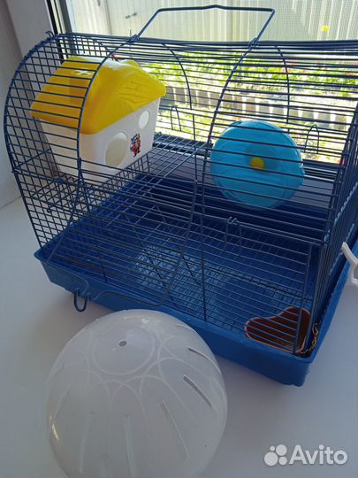 Клетка и шар для хомяка или джунгарика