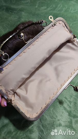 Сумки женские: норка и вышивка