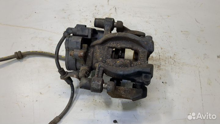 Суппорт BMW X1 (F48), 2019