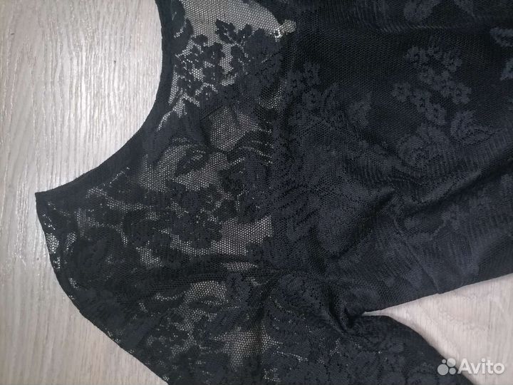 Платье Bershka 42