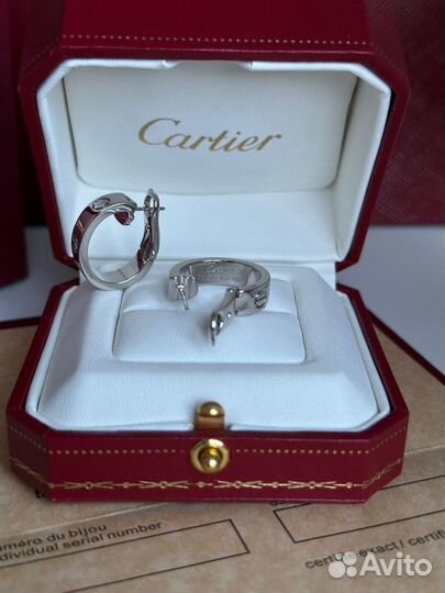 Серьги золотые с бриллиантом Cartier