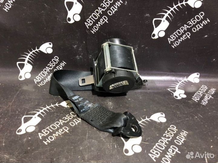 Ремень безопасности задний Nissan Qashqai J10E 1.6