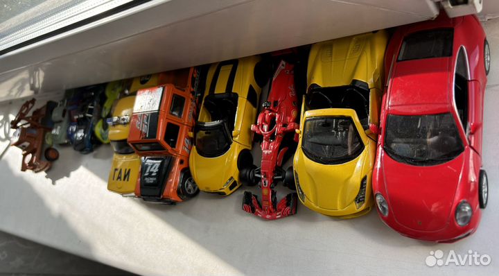 Машинки металлические пакетом