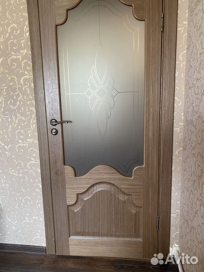 Двери межкомнатные 200 80 бу с коробкой