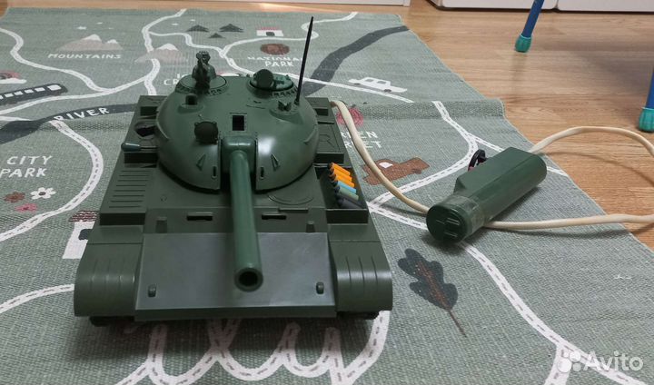 Танк-электро механическая игрушка
