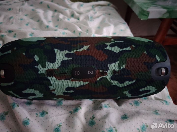 Портативная колонка