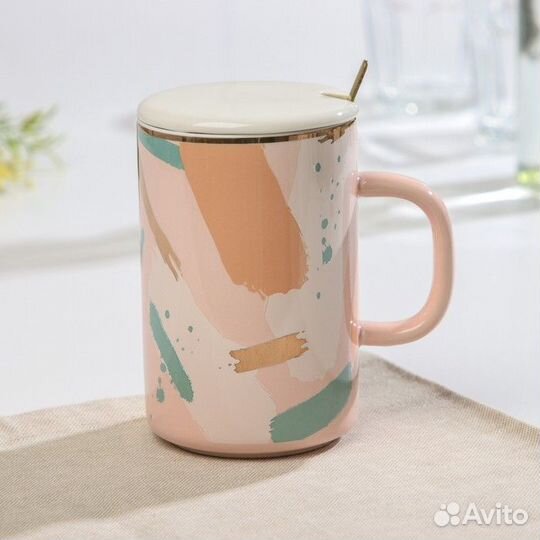 Кружка керамическая с крышкой и ложкой «Анабель»