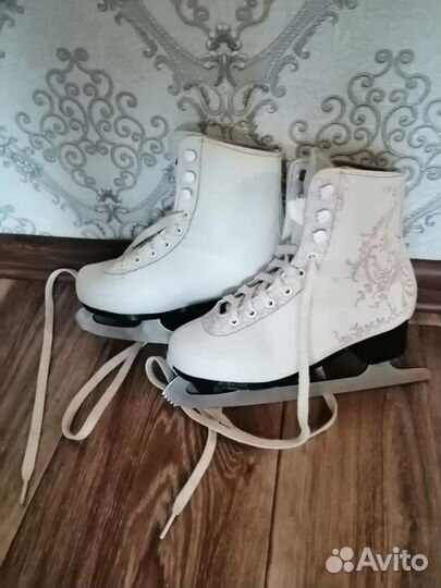 Коньки фигурные детские