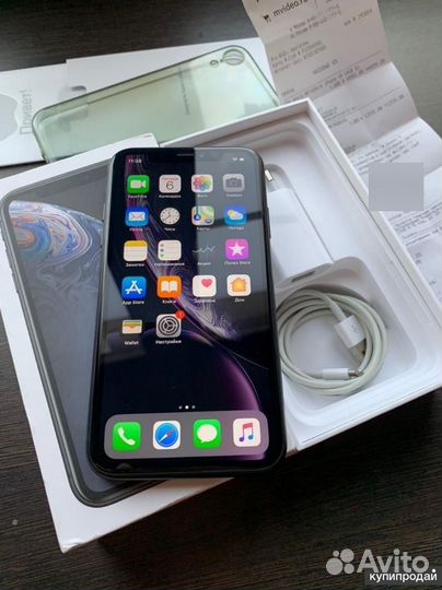 iPhone Xr, 64 ГБ