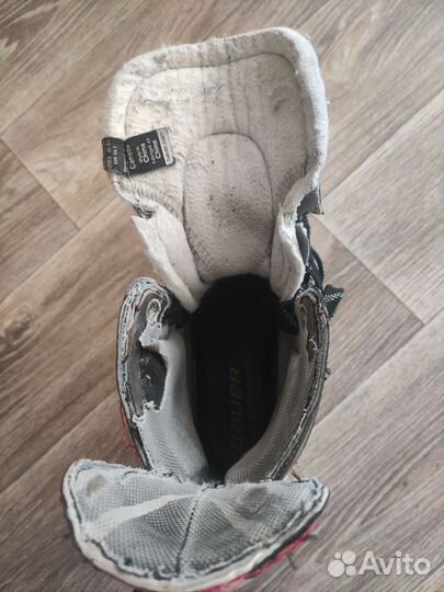 Хоккейные коньки bauer vapor x90