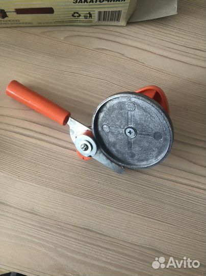 Машинка закаточная