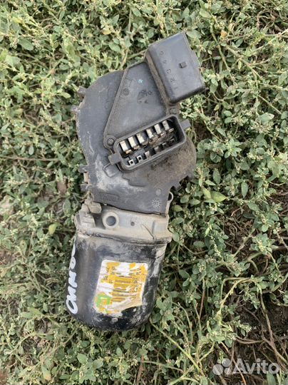 Моторчик дворников Renault Symbol