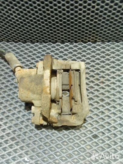 Суппорт передний Рено symbol