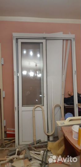 Дверь на балкон