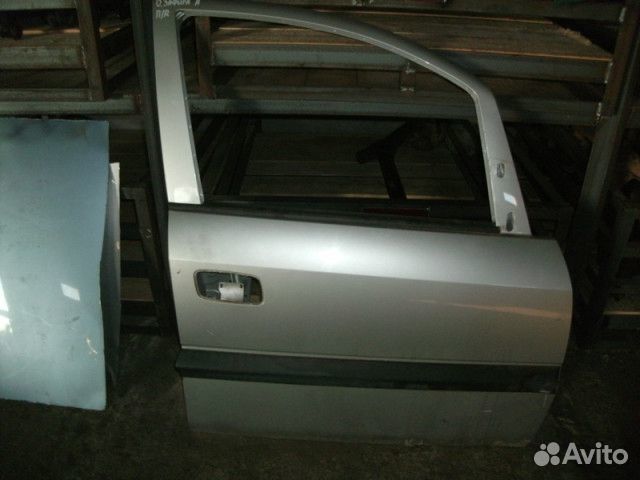 Дверь передняя правая Опель Зафира А