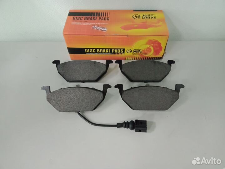 Колодки передние Volkswagen Golf 4-5-6/ Jetta