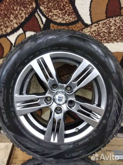 R15 Nokian Tyres Hakkapeliitta R2 195/65, PCD 5x114.3 DIA 114.3