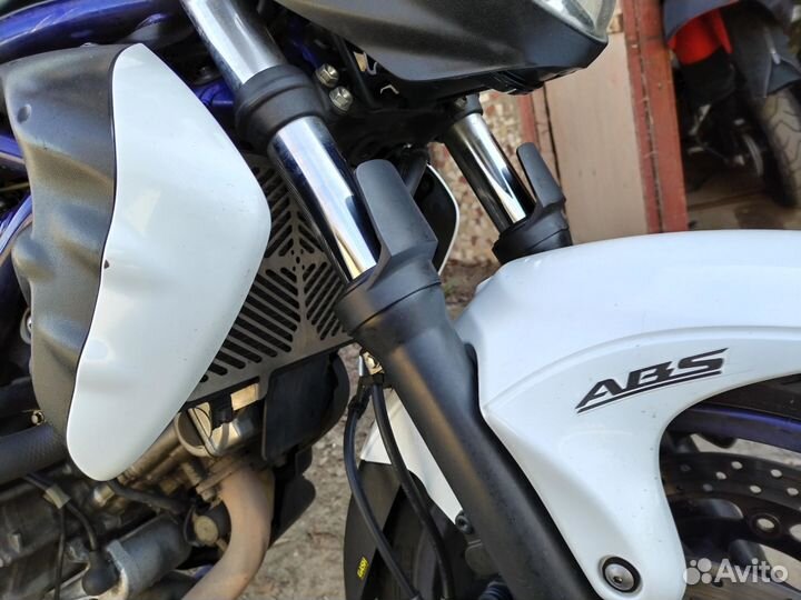 Suzuki sfv 400 gladius
