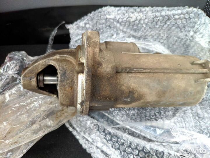 Продам стартер Valeo TS12E10