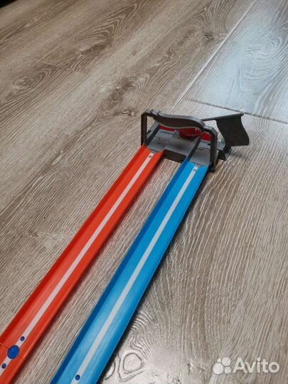 Гоночный трек hot wheels