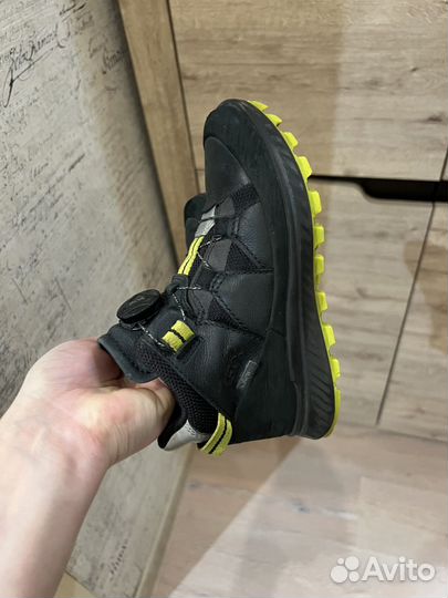 Кросовки ecco на мальчика размер 31