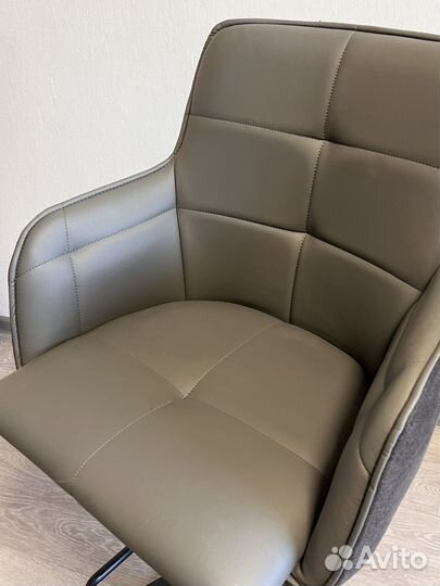 Барный стул