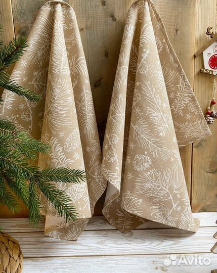 Комплект полотенец в подарок