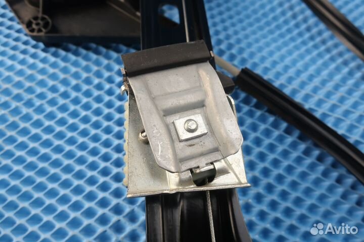 Стеклоподъемник передний левый VW Polo Sedan