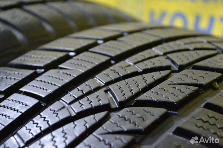 Hankook Winter I'Cept Evo 215/55 R17