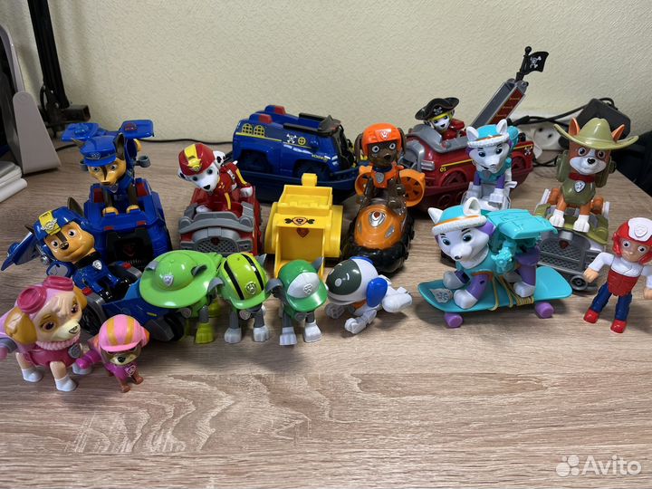 Игрушки пластиковые Щенячий патруль