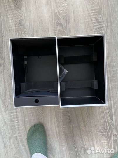 Коробка от яндекс станции Алиса