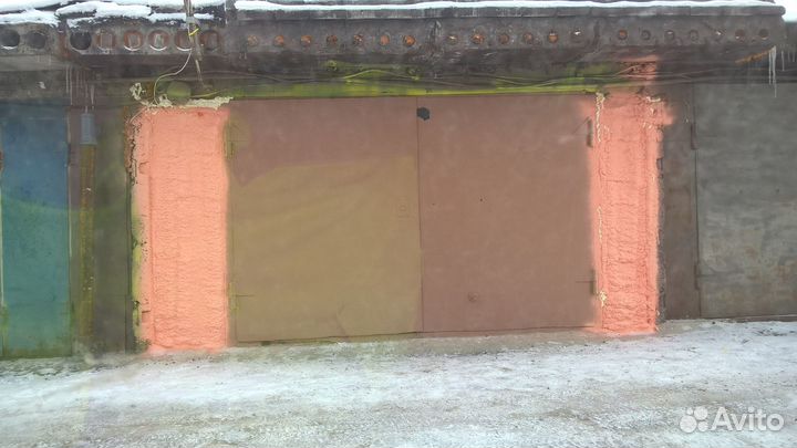 Напыляемый утеплитель. Polynor