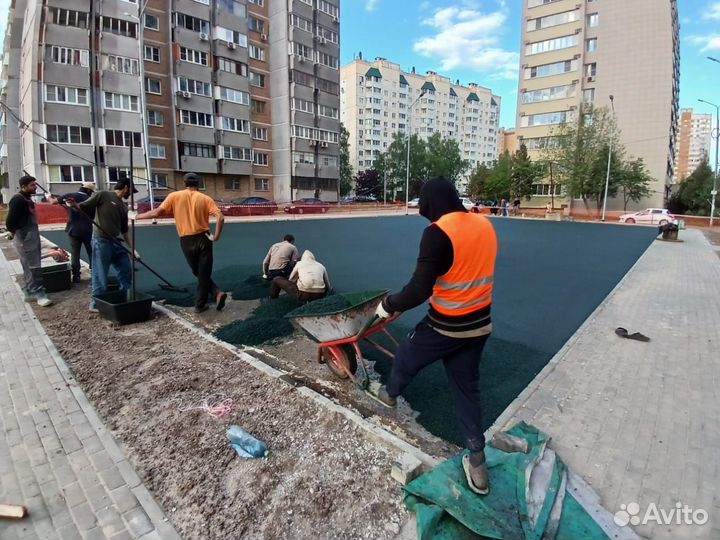 Укладка резинового покрытия для детских площадок