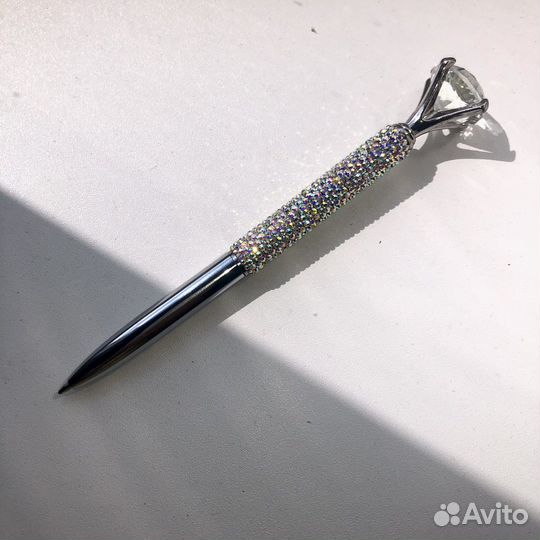 Инкрустация стразами, ручка, яркий подарок