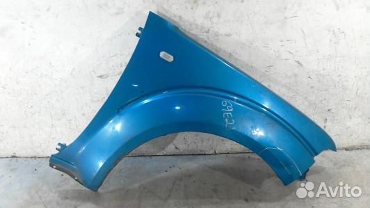 Крыло переднее правое nissan navara D40 (69E21EC01