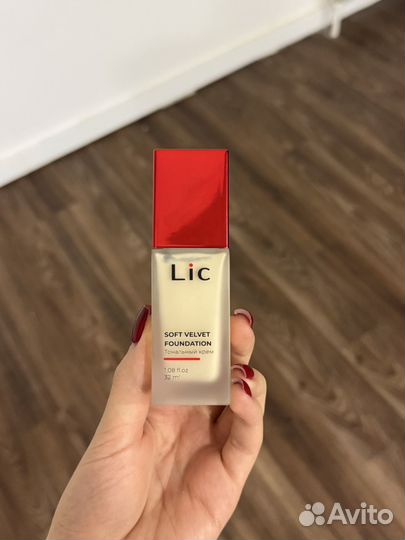 Крем тональный LIC soft velvet
