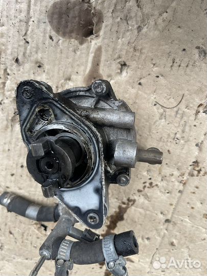 Ваккумный насос Opel Corsa D z13dtj